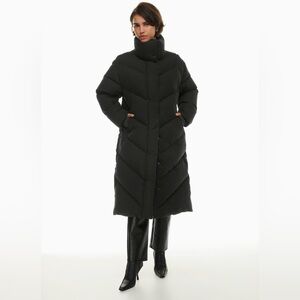 Aritzia The Cloud Puff